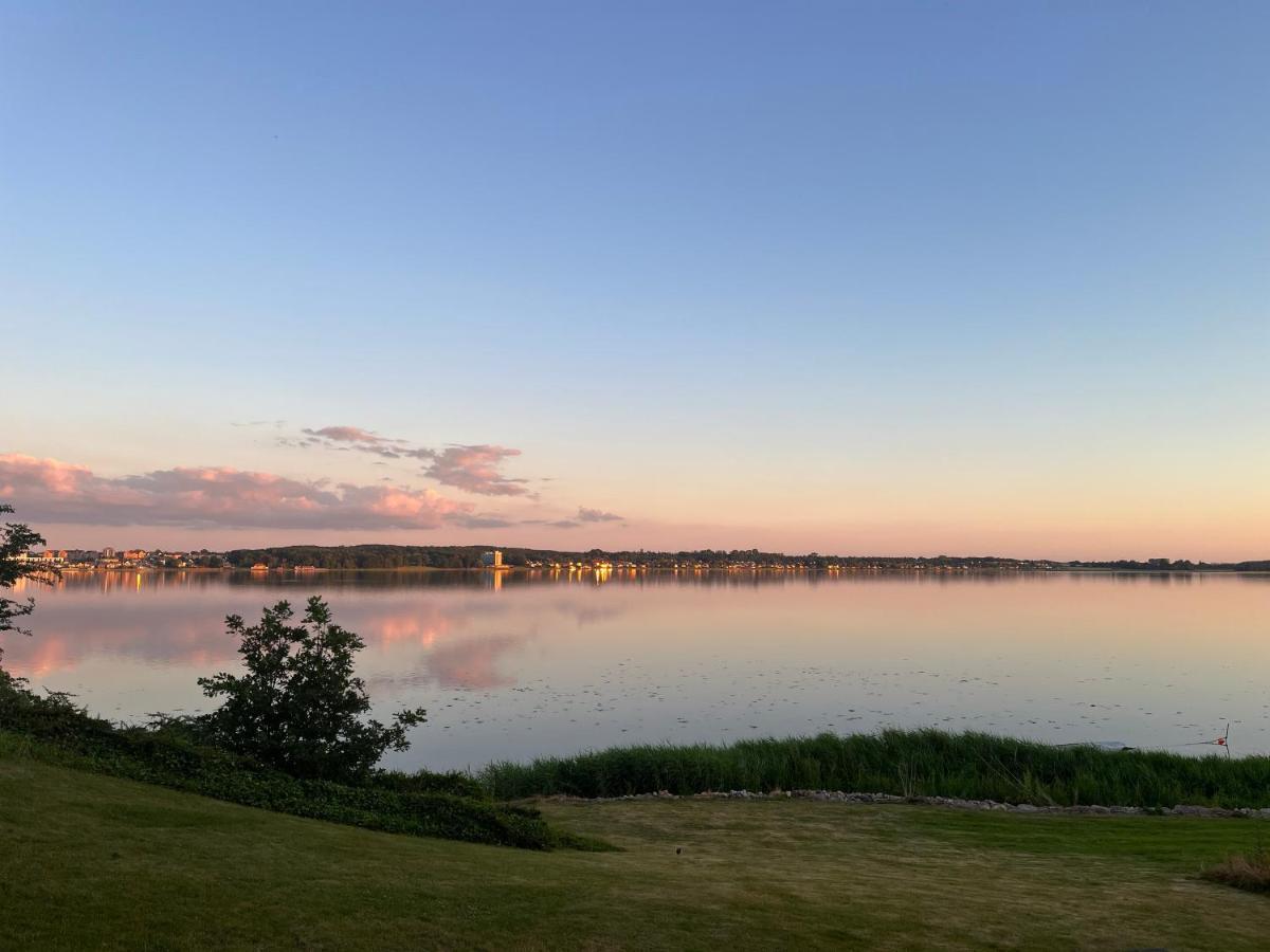 Cottage With Seaview Holbæk Екстериор снимка